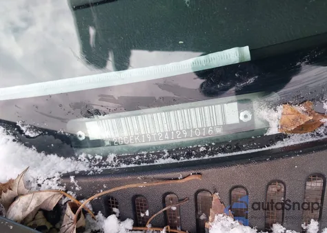 2004 Chevrolet Silverado 1500 Z71 z USA, uszkodzony, nr VIN 2GCEK19T241291016